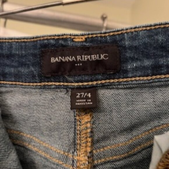 Blue Denim Skirt from Banana Republic Sz 4 - Picture 4 of 6